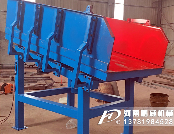 如何解決振動放礦機臺板與電機底座構件振裂的問題？